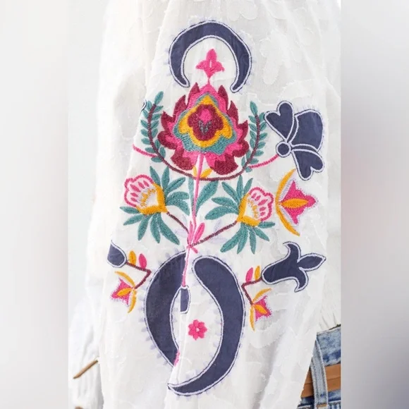 Anthropologie White Embroidered Crop Top Sz Small - Picture 3 of 12